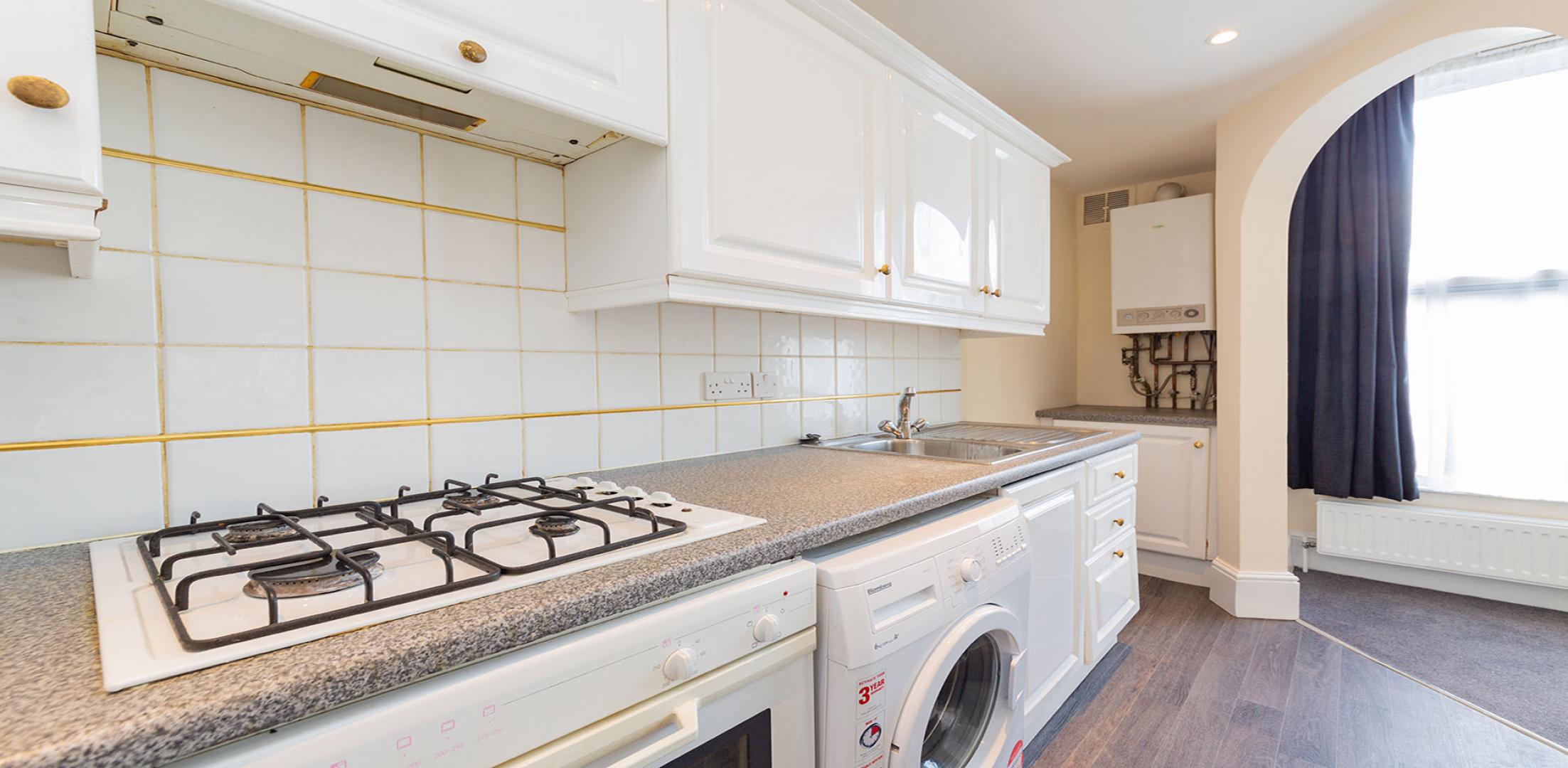 			1 Bedroom, 1 bath, 1 reception Flat			 Haverstock Hill, BELSIZE PARK